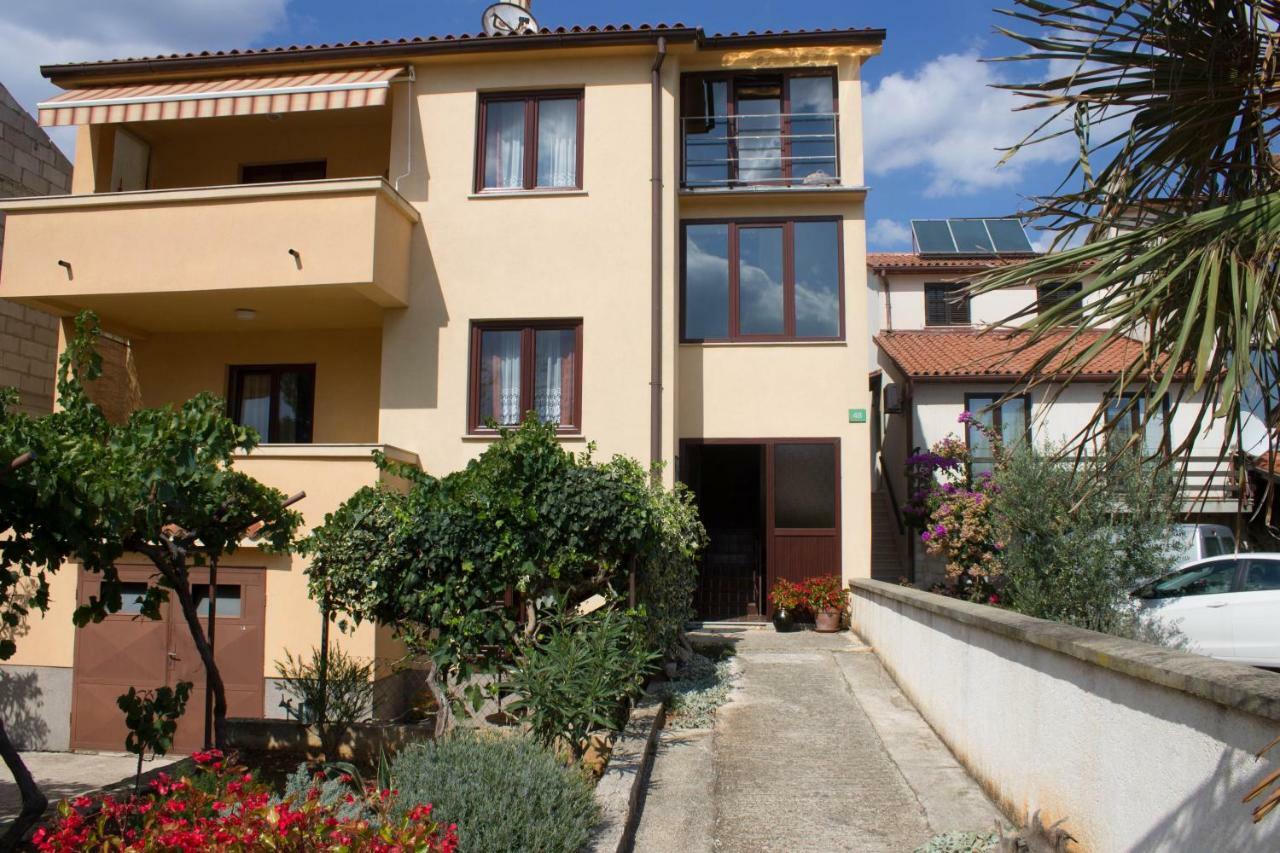 Apartment Borik Pula Exterior foto